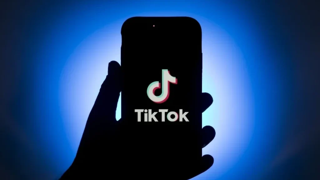 Algoritma TikTok: Membahas Efek dan Tantangannya