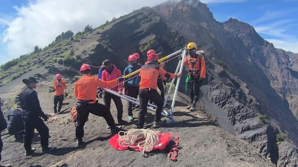 Tuntutan Netizen Brasil untuk Evakuasi Pendaki dari Gunung Rinjani