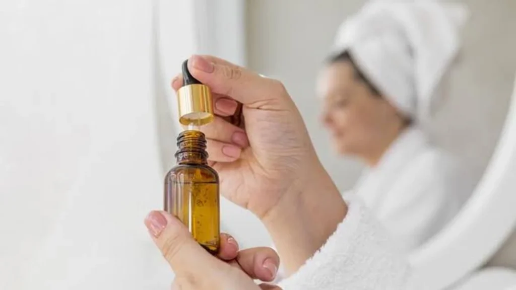 Serum dan Ampoule: Memahami Waktu dan Cara Penggunaan yang Tepat