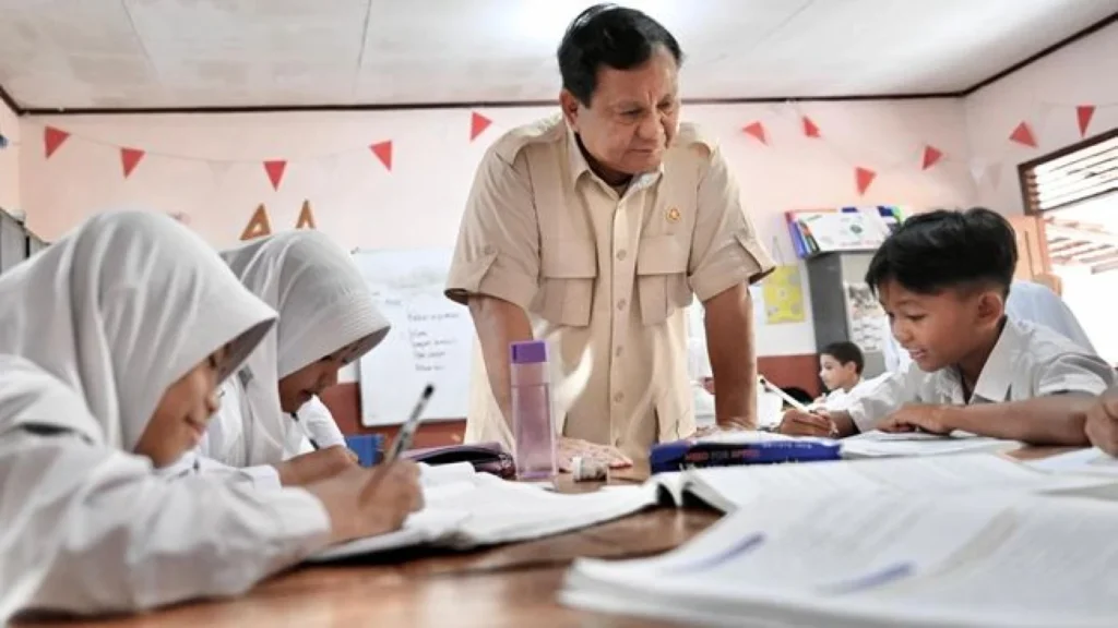 Pemerintah Indonesia Luncurkan Program Sekolah Rakyat untuk Tahun Ajaran 2025-2026