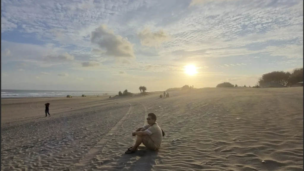 Masyarakat Muda Indonesia Terpesona oleh Tren Sunset Aesthetic