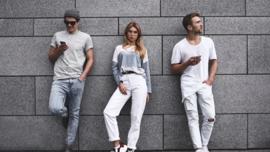 Streetwear: Gaya Favorit Anak Muda di Indonesia