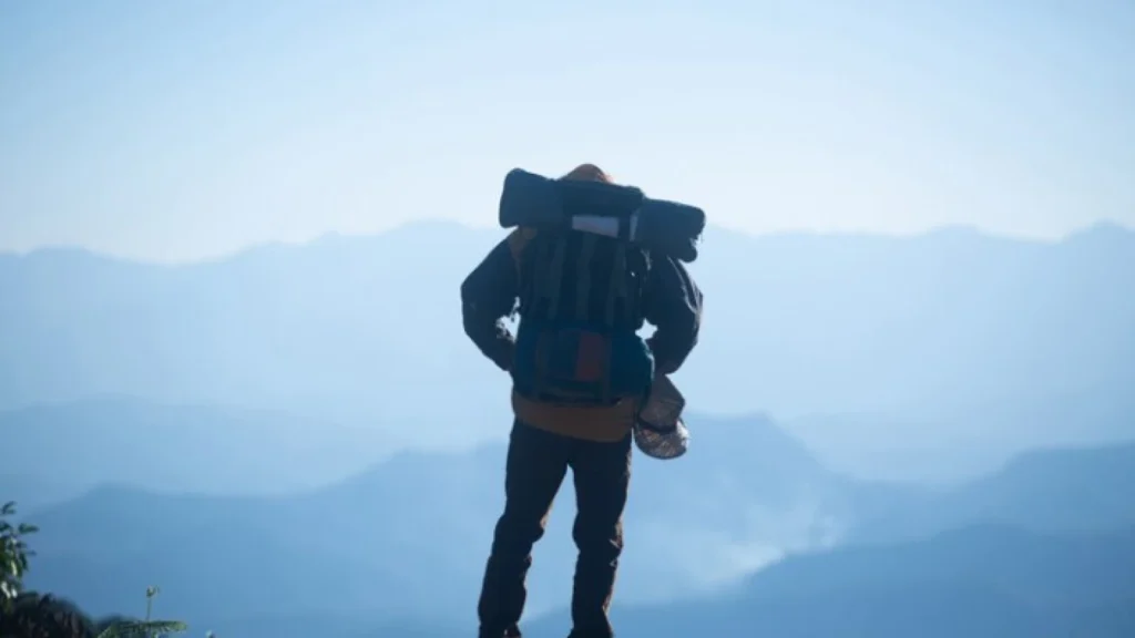 Pendaki Belanda Terjatuh di Gunung Rinjani, Tim SAR Dikerahkan untuk Evakuasi