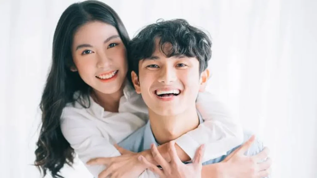 Tips Mengenalkan Pasangan ke Teman dan Keluarga