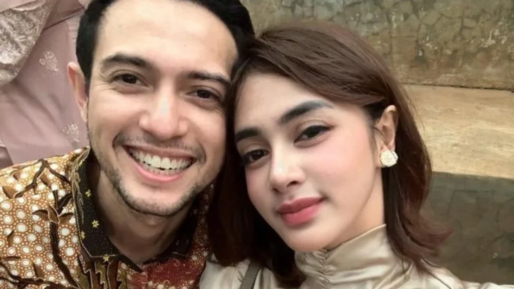 Biby Alraen Lepas Hijab, Reaksi dan Dukungan Rifky Balweel