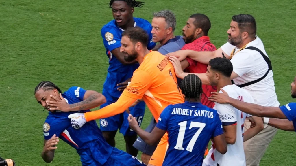 Luis Enrique Terancam Sanksi Berat Usai Insiden Menampar Joao Pedro