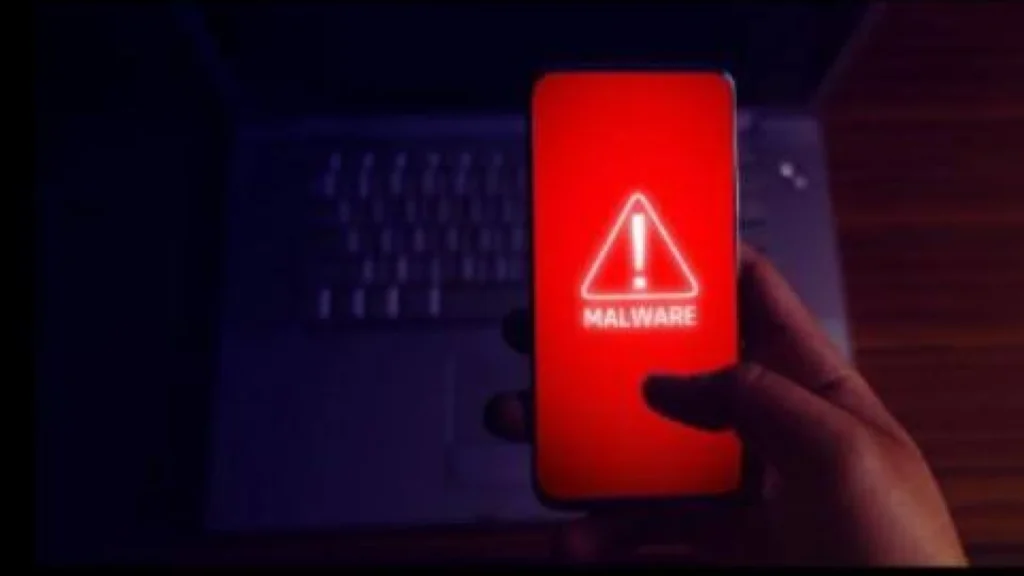 Kampanye Malware SarangTrap Ancaman bagi Pengguna Android dan iPhone
