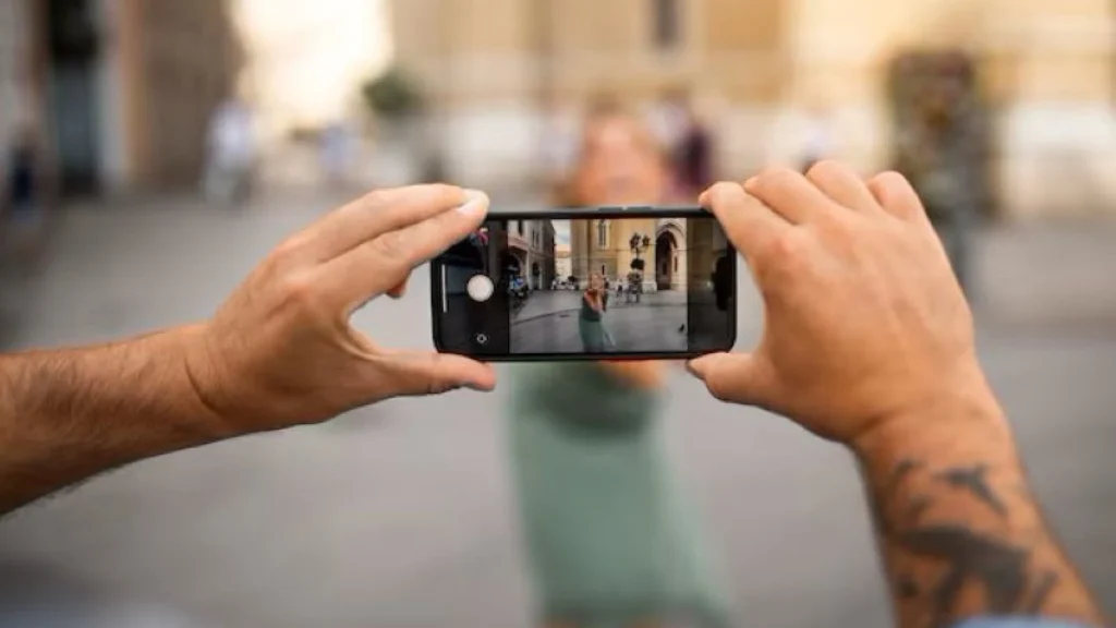 Tips Sederhana untuk Mengambil Foto Liburan Estetik Menggunakan Smartphone