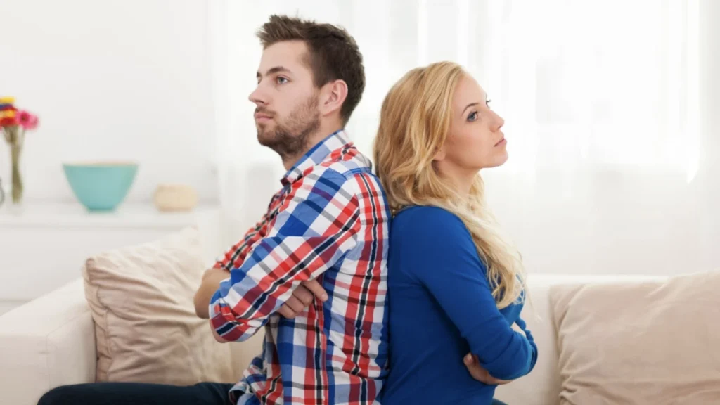 Fenomena Nge-Ghosting dalam Perkenalan Online: Apa Penyebabnya?