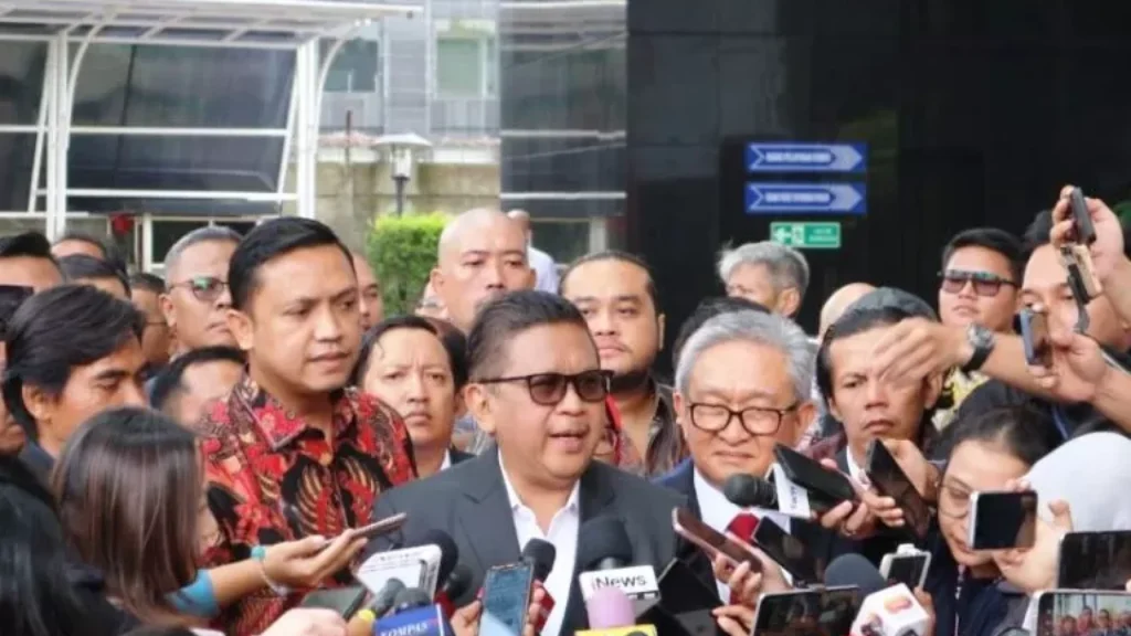 Hasto Kristiyanto Pertanyakan Kinerja KPK dalam Kasus Harun Masiku