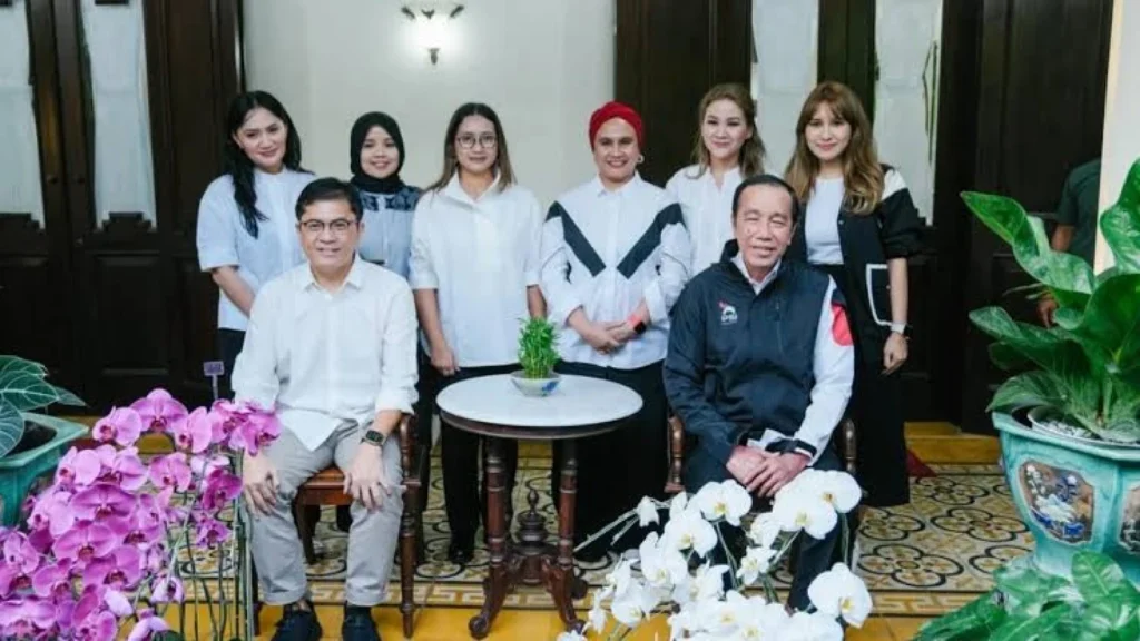 Jokowi Ajak PSI Targetkan Kejayaan di Pemilu 2029