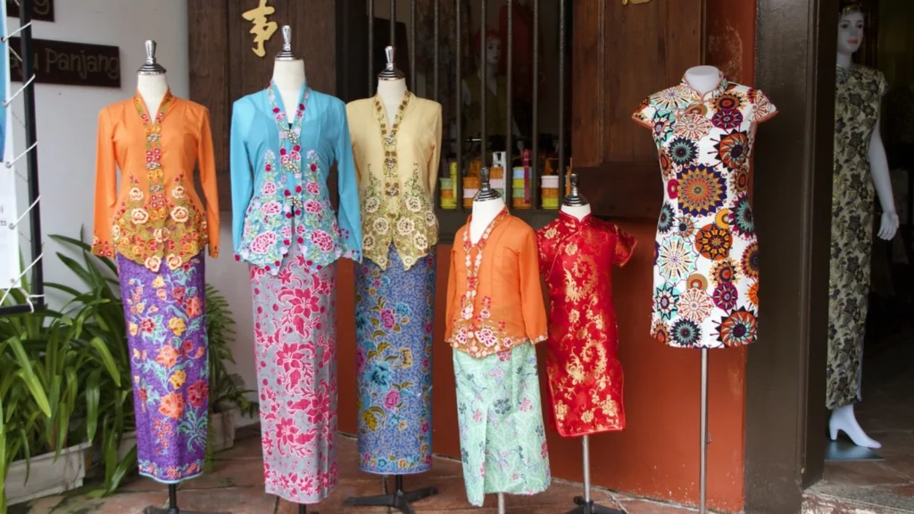 Menyelami Makna Hari Kebaya Nasional: Merayakan Keanggunan dan Warisan Budaya Indonesia