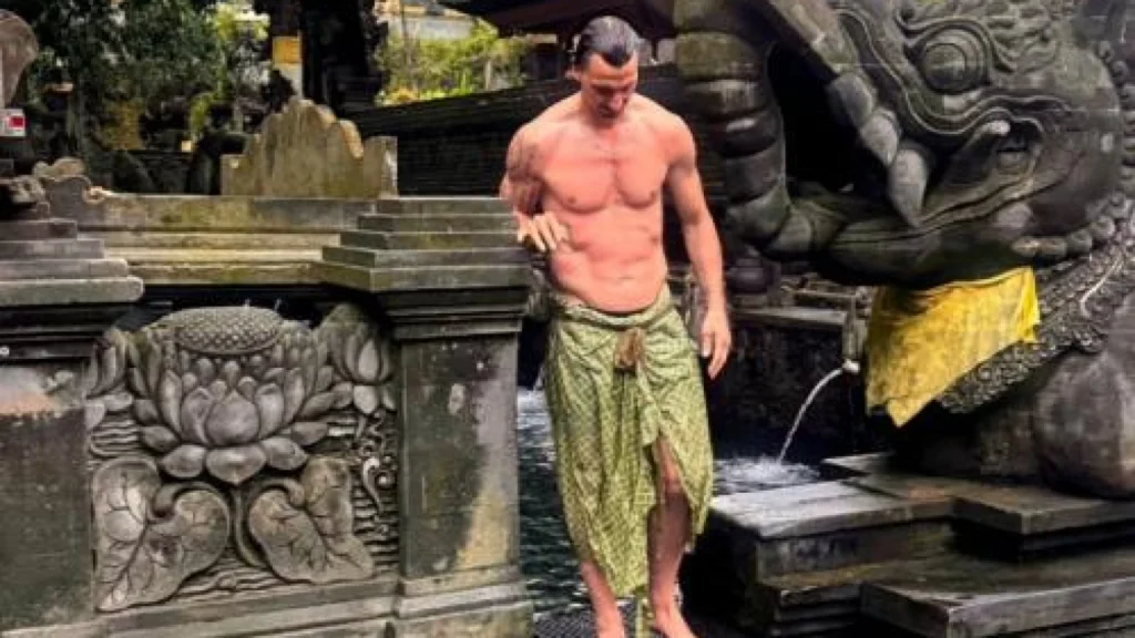 Zlatan Ibrahimovic Menikmati Liburan di Bali, Netizen Berharap Ia Bergabung dengan Persija Jakarta