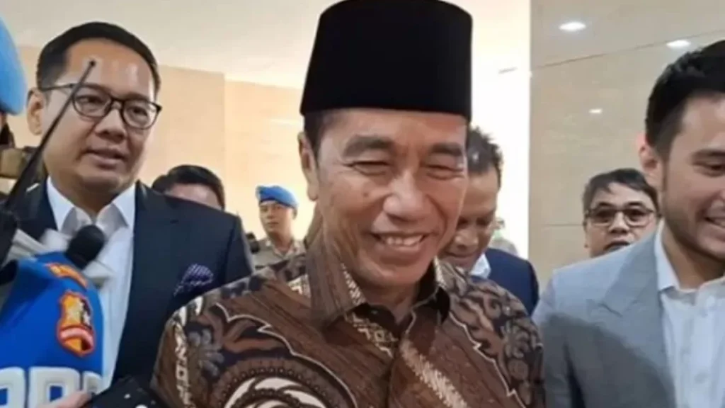 Jokowi Klarifikasi Isu Ijazah Palsu Tanpa Menyebut Nama Partai